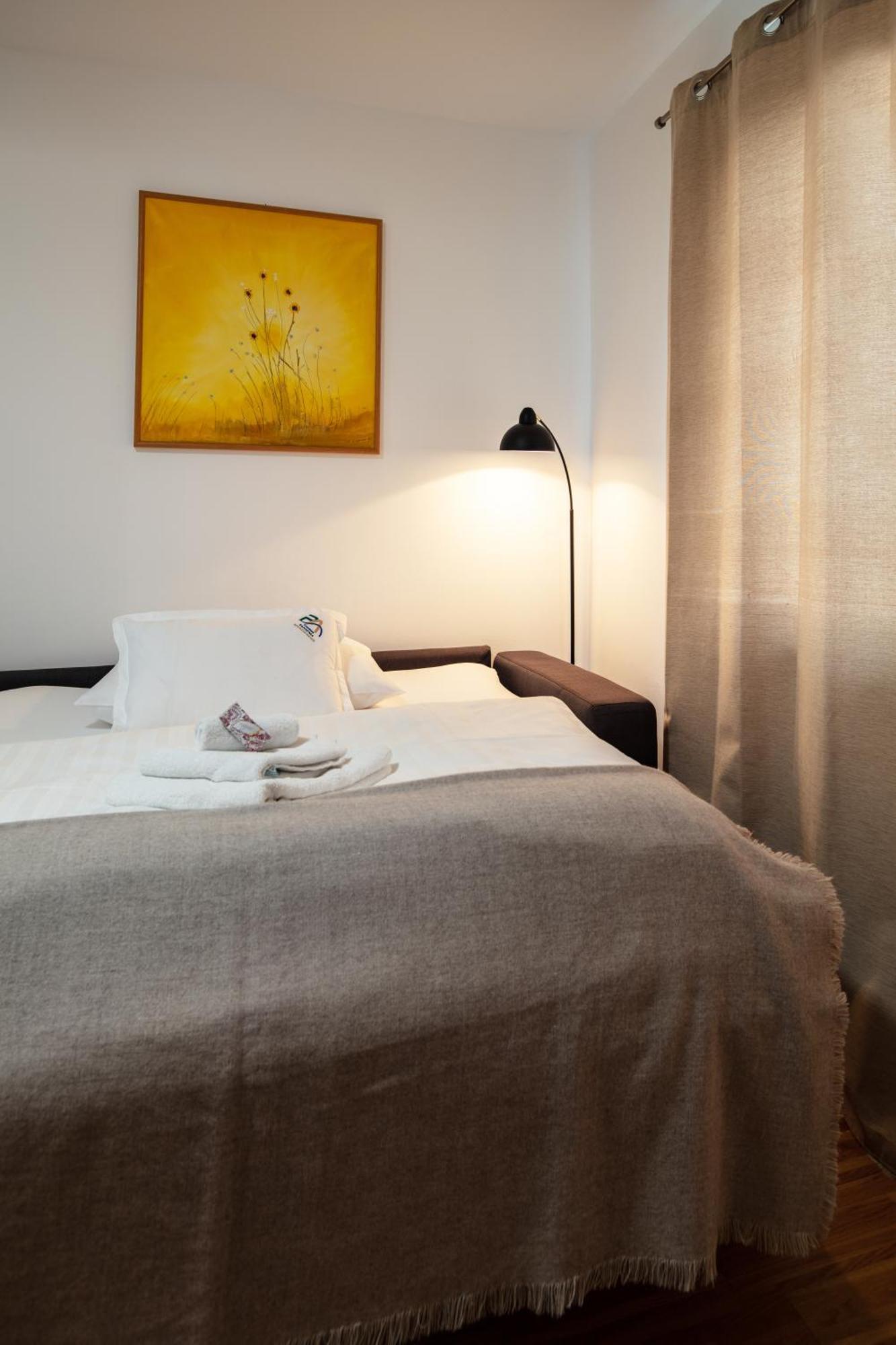Pannonia Appartements 2 Нойзидл ам Зее Стая снимка
